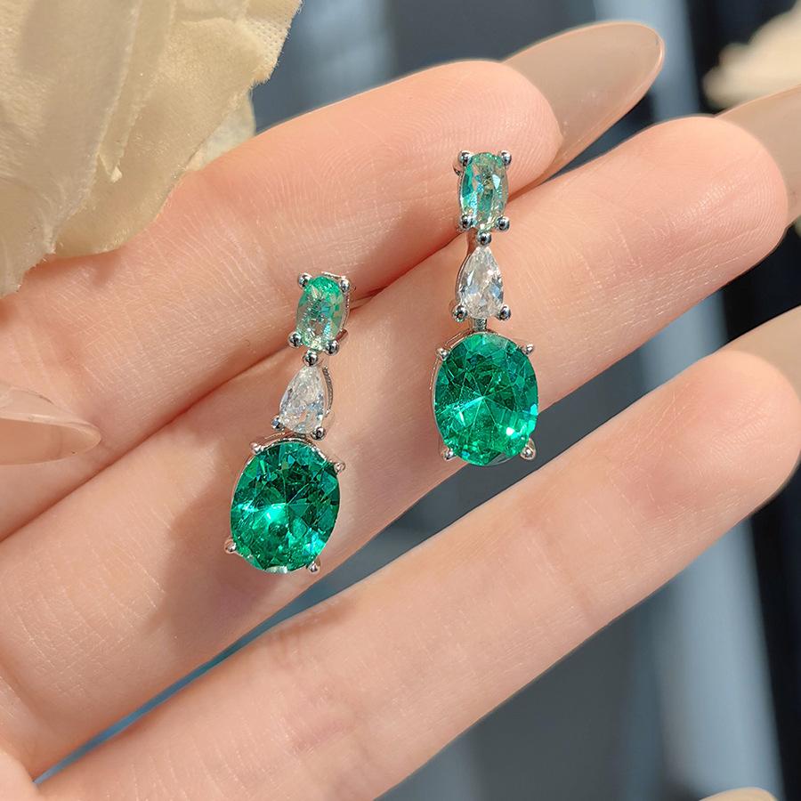 Mode Leichter Luxus Paraiba Halskettenanhänger Hochkohlenstoff-Diamantbesetzt Turmalfarbe Diamant-Steckohrringe Bunter Diamant Öffnungsring