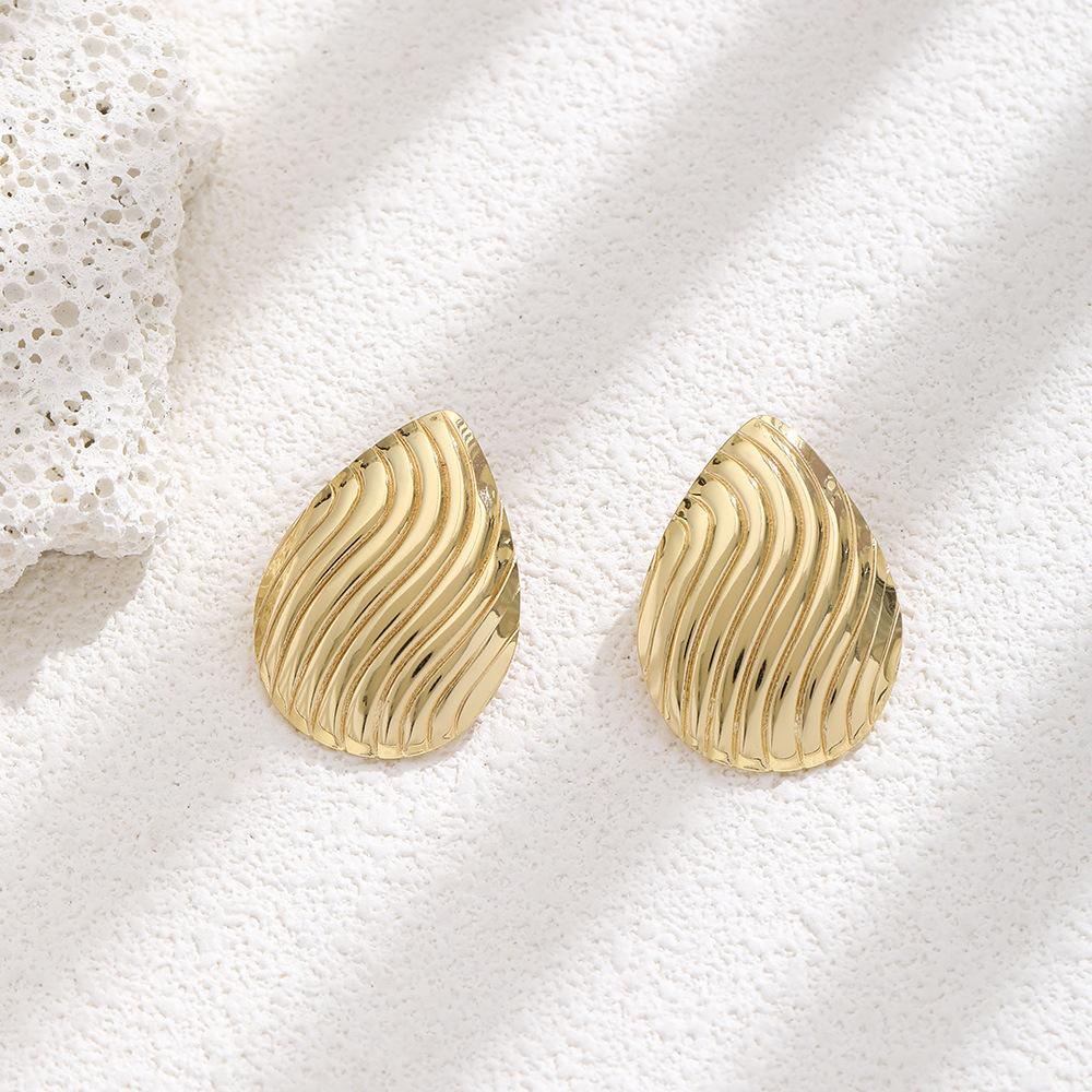 Exaggerated Geometric Texture Stainless Steel Stud Earrings Women'S Personality Niche Design Earrings Light Luxury High-End Earrings