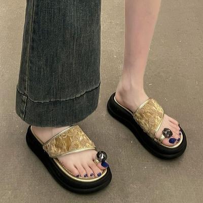 Beautiful Set of Toe Slippers for Women's Summer Outer Wear Fashion 2025 New Thick-bottomed Versatile Rhinestones with Skirts, Beach Cool Slippers