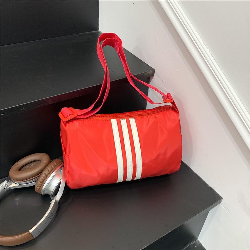 Mode Große Kapazität Schulter Umhängetasche Neue Sportliche Freizeit Tasche Schicke Reisetasche Reise