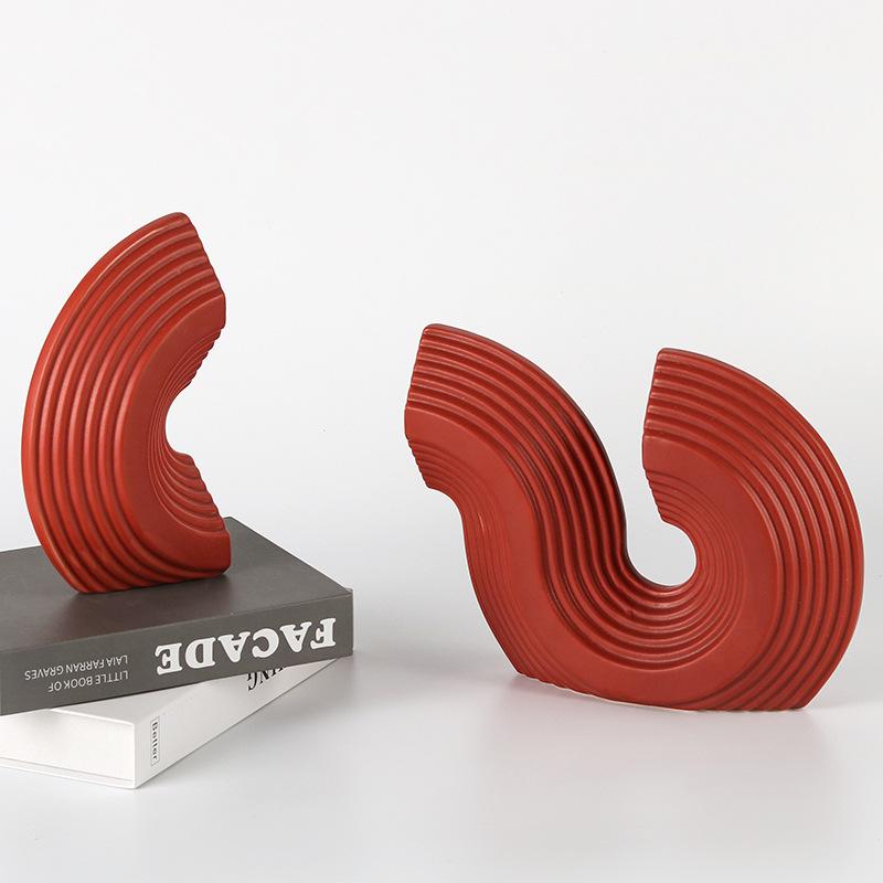 Simple Modern Abstract Art S-shaped Decorative Ornaments Living Room Model Room Ancient Shelf Bedroom Study Bookend Accessories