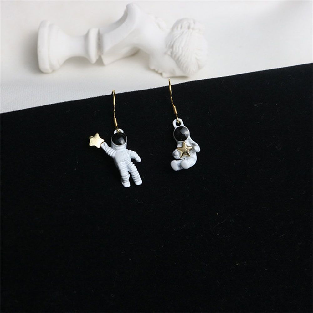 

Creative Star Astronaut Women Gifts Stud Earrings Fashion Jewelry Ear Stud разноцветный