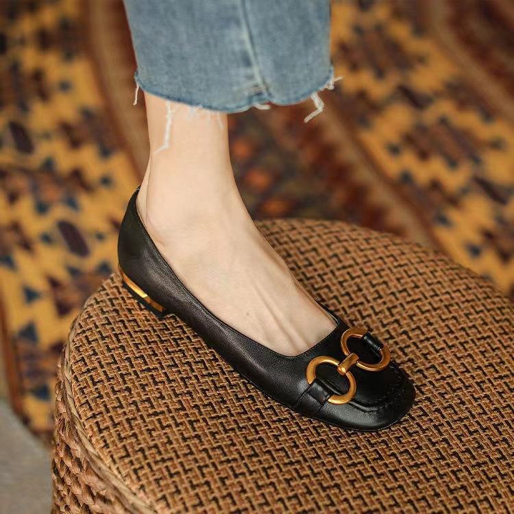 Fashion Womens Flats Retro Baotou Low-heel Sandals High Quality Leather Sandals for Women Fashion Flat Sandals Suede Office Casual Shoes