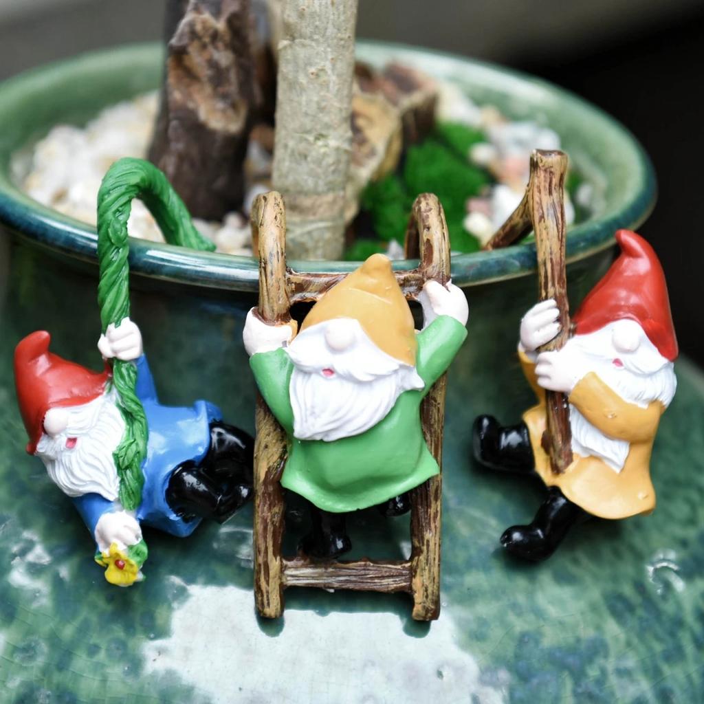 3Pcs: Cute Resin Gnome Pendant for Hanging Cup Flower Pot Home Decor Flower Pot Landscape Decoration Outdoor Garden Decora