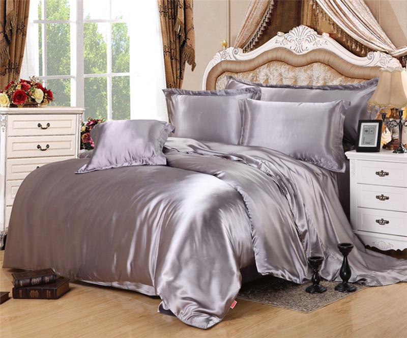Red Wedding Four-Piece Set: Imitation Mulberry Silk Duvet Cover and Bed Sheet in Solid Color, Double Size, Faux Tencel Tribute Satin.