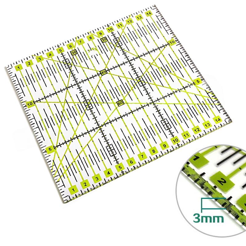 1PC Acrylic Ruler Quilting Patchwork Ruler Transparent Measuring Tools 15x15cm 5x30cm Gridded Design Sewing Craft DIY Rulers ZYF