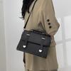 New Women's Shoulder Oblique Span Bag Simple Small Square Bag