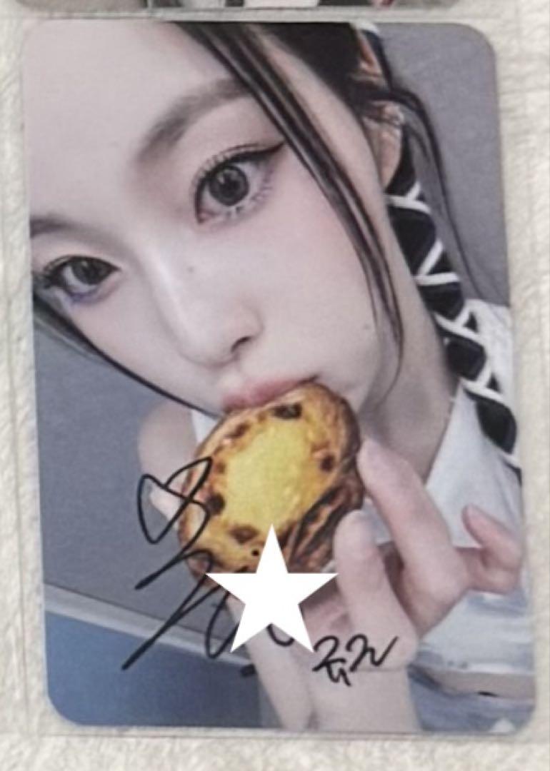 

[USED] Extremely rare NMIXX Gyujin autographed counting stars trading card
