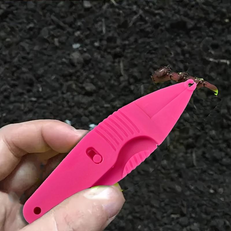 2 Pieces Earthworm Holder Knife Mini Red Worm Holder Earthworm Tool 11.5cm 17g Plastic Clip
