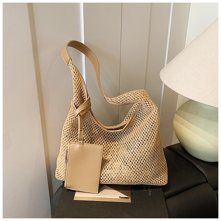 

2025 summer bucket bag women s high-end texture niche tote bag fashionable large-capacity commuter women s bag shoulder bag хаки