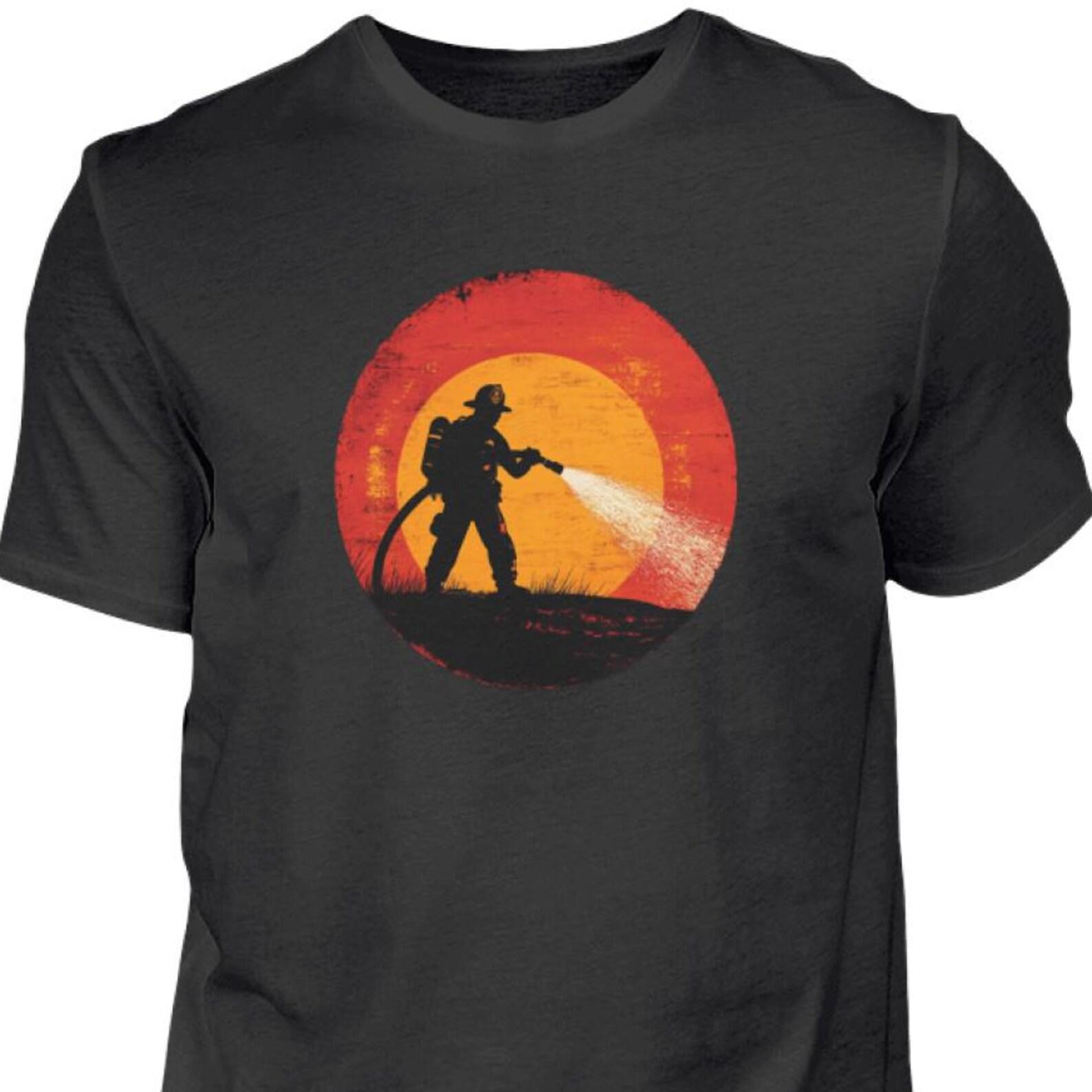 Firefighter T-Shirt, Vintage Sunset Design, Gift for Firefighter, Rescuer Shirt, Firefighter Tee, Fire Department, 112, Vintage Shirt M