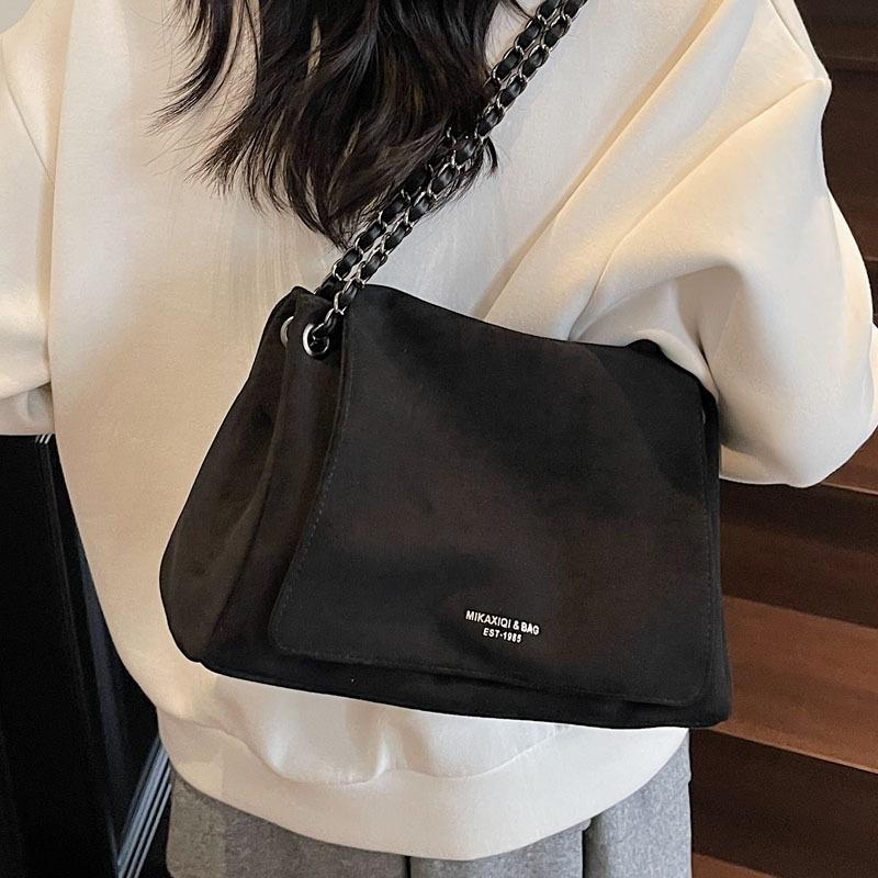 New Suede Autumn and Winter Solid Color Big Bag Women's Trend Underarm Bag Chain Messenger Bag