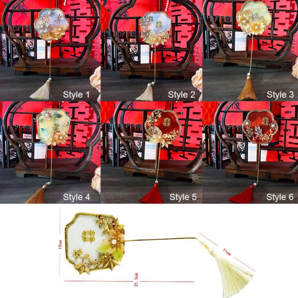 Chinese Style Mini Chinese Fan Tassels with Pendant Bridal Group Fan Vintage Handheld Chinese Silk Fan Chinese Wedding