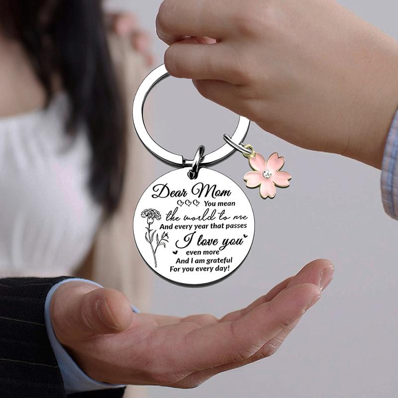 To My Mom Keychain,Stainless Steel Mom Keychain From Son Daughter,Mother’S Day Birthday Gifts,Remember I Love You Mom Key Ring