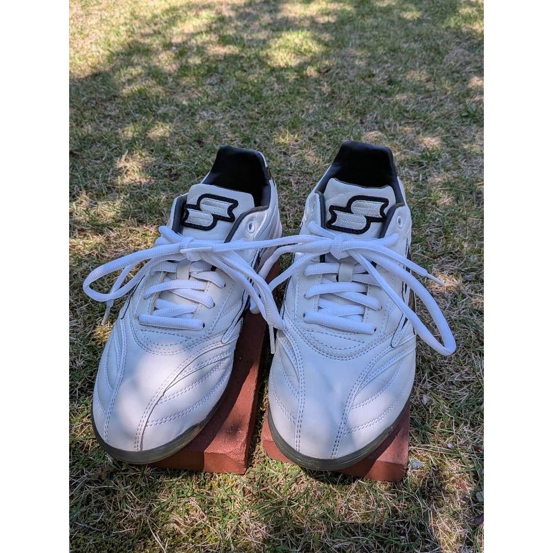 Used SSK Soft White Spike Shoes