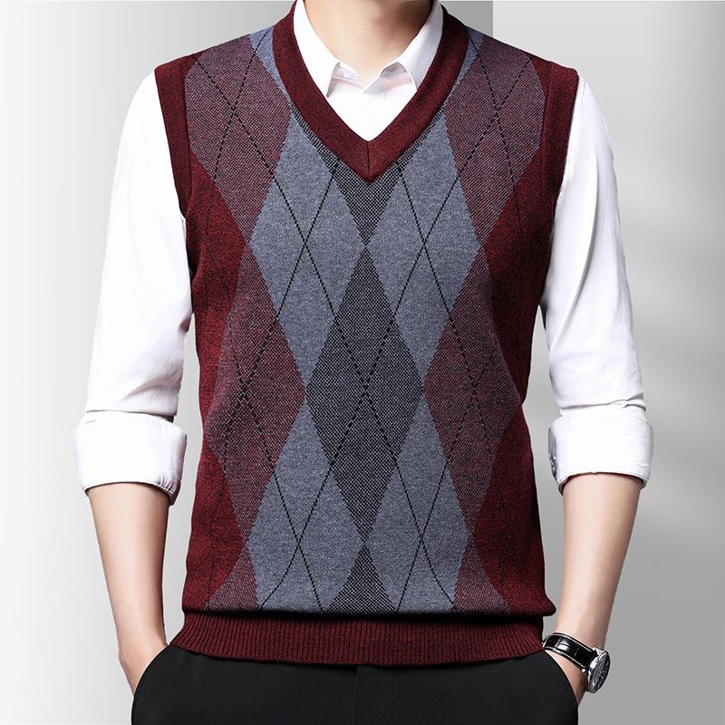 Men's Winter Sleeveless Plaid Knit Sweater Vest - Thick & Warm, Middle-aged Casual Style