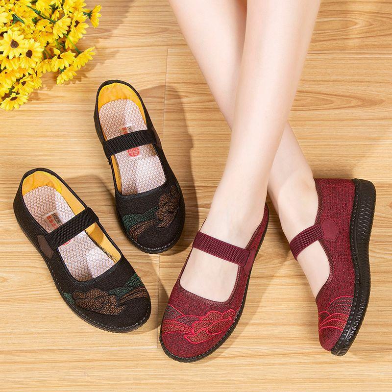 Old North cloth shoes female grandma shoes soft sole women's shoes non-slip in the elderly cloth shoes lightweight mother shoes