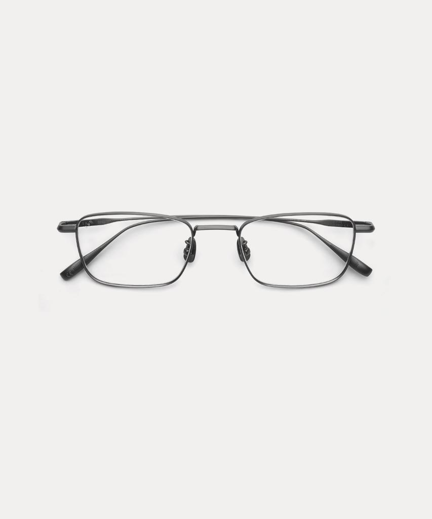 Laeswi Alfred C1_Made In Japan
