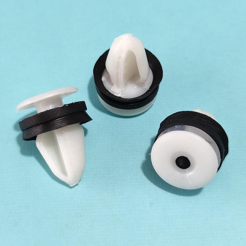 Tailgate Trunk Door Interior Fastener for Land Rover Freelander 2 & Ford Mondeo