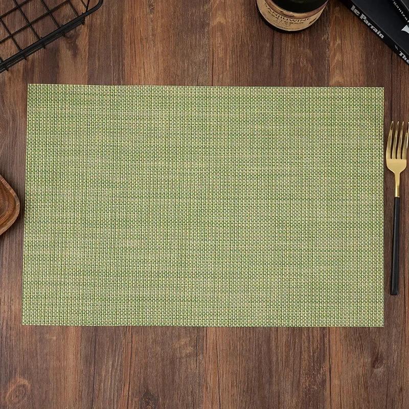 Place Mats Washable Easy To Clean Vinyl Dining Table Pads Durable PVC Weave Table Mats for Camp Party Hotel Home Decor