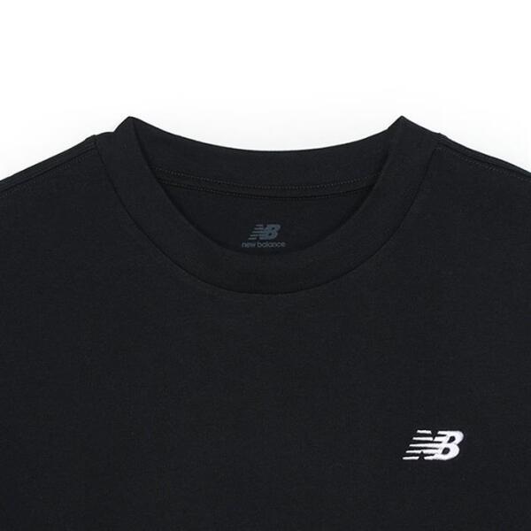 New Balance SporTs EssenTials T shirT Black mT41509bk