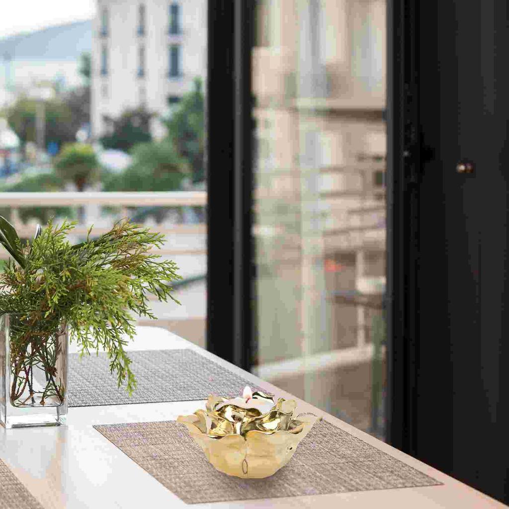 Flower Candlestick Decorations Candleholder Ornament Delicate for Dining Room Household Iron Wrought Elegant