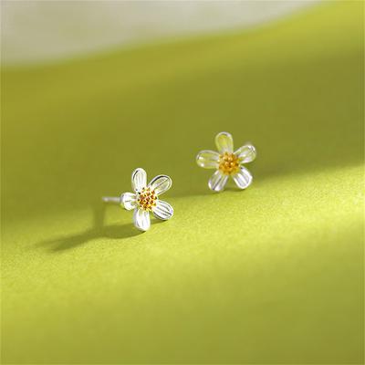 Orecchini a lobo con ciondolo Fiore di Margherita Carino Per Donna Tendenza Coreana Dolci Girasole Piccoli Orecchini Floreali Gioielli per Festa di Matrimonio Regalo