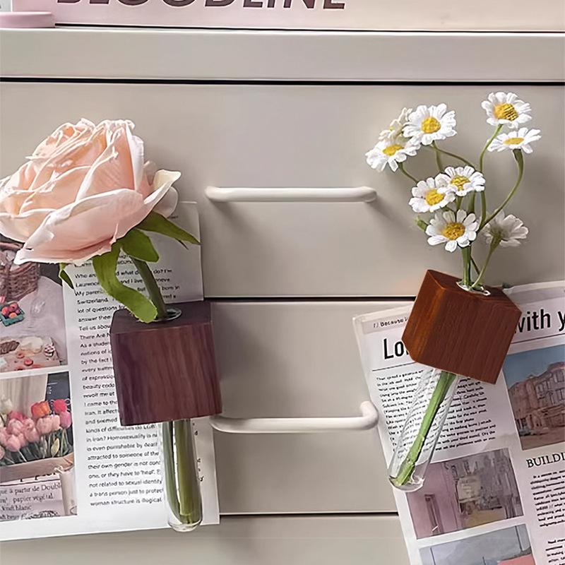 Kreatywny mini wazon 3D z magnetycznym uchwytem na kwiaty