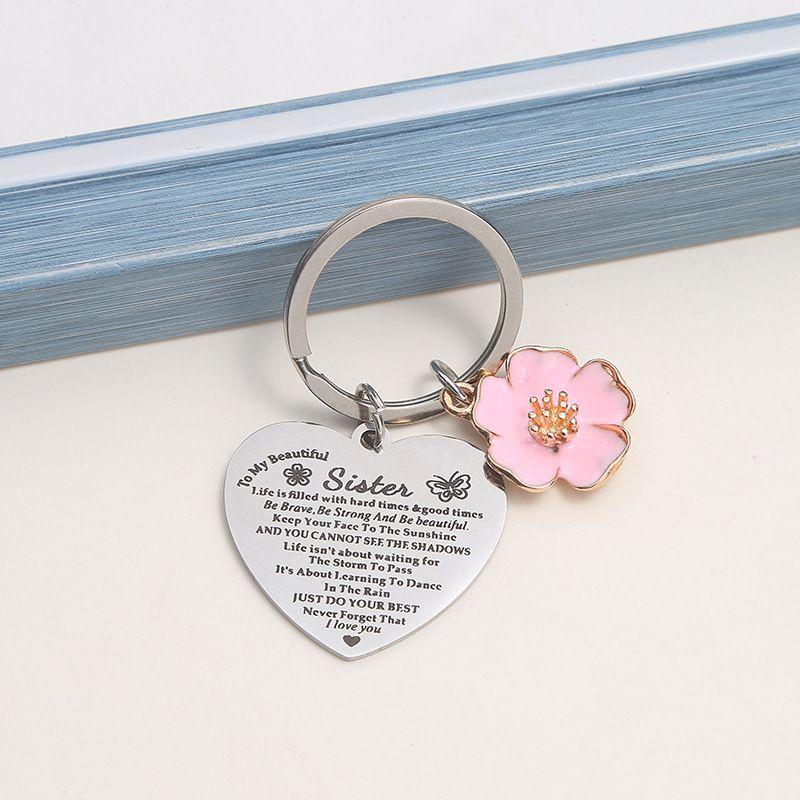 1pc Peach Heart Engraved Stainless Steel Keychain Bag Car Key Pendant Flower Key Ring Accessories