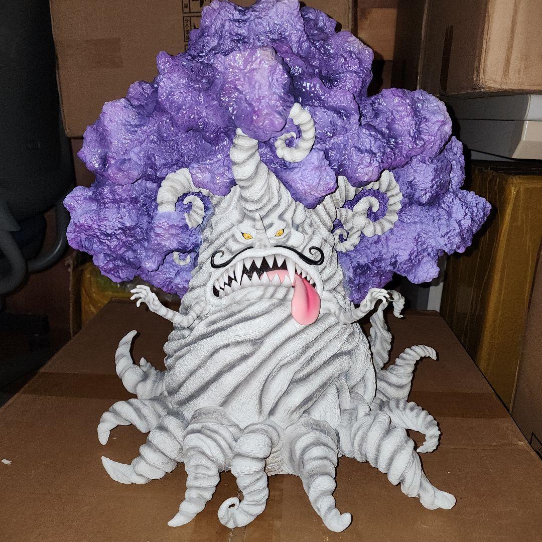 

[USED] One Piece Figure Big Mom Pirates King Baum