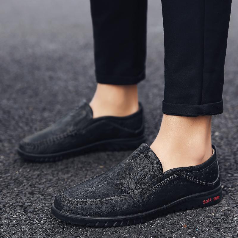 Fashion Spring Autumn Leather Classic Mens Slip on Shoes Lightweight Male Comfortable Walking Shoe New All-match for Men Business Shoes