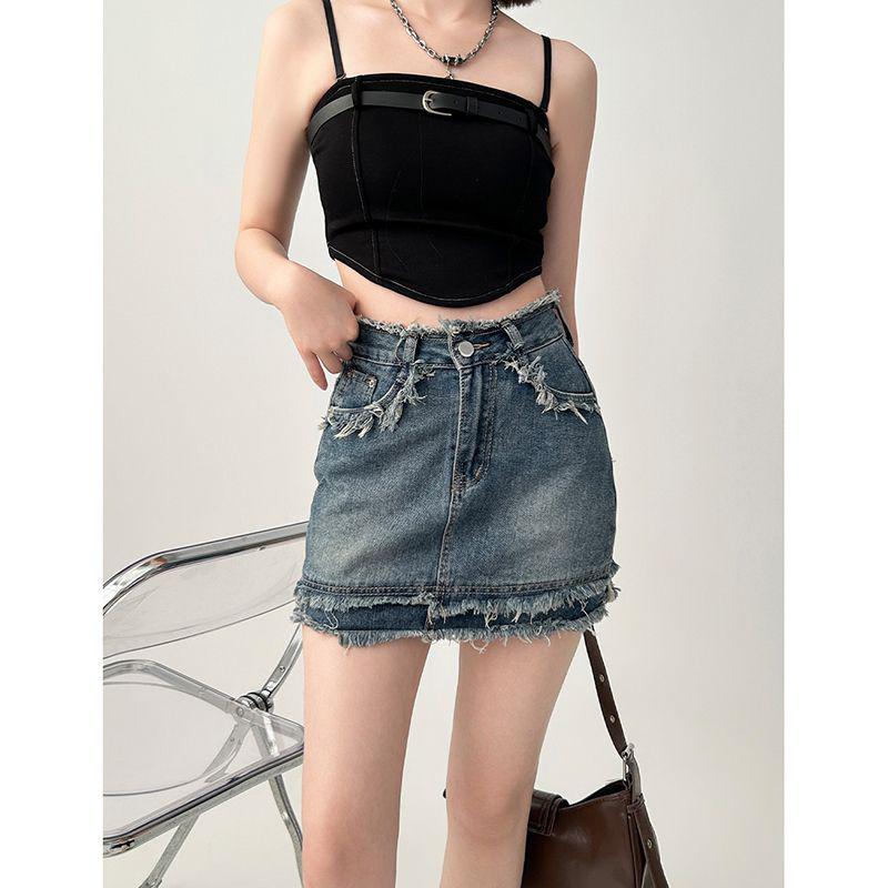 

Women s High-Waisted A-Line Raw Edge Denim Mini Skirt - Hip-Hugging Slim Fit XS