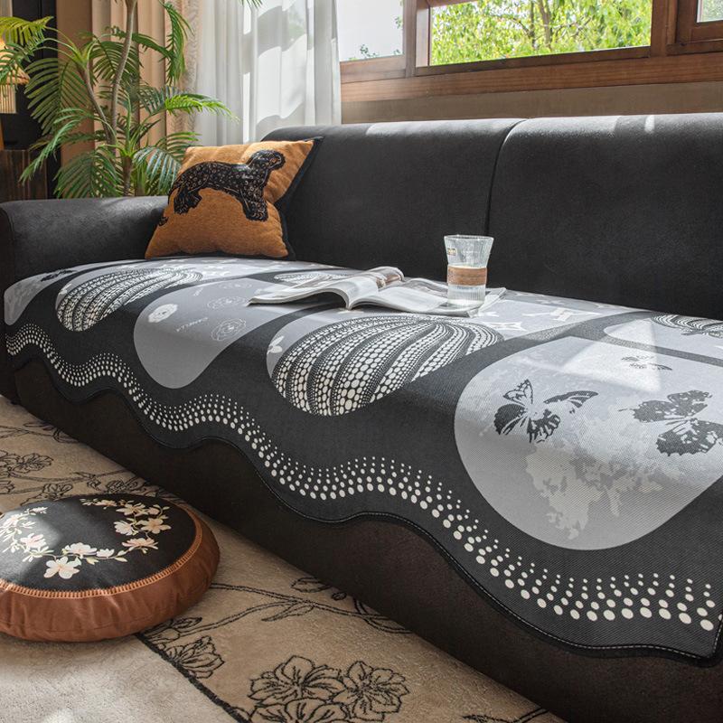 2025 new special-shaped sofa cushion four seasons universal light luxury high-end leather sofa special non-slip cover 9070cm 2296₽
