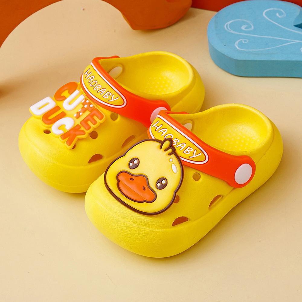 Kids Summer Cartoon Clogs Slip Breathable Waterproof Beach Slides Boys Girls Indoor Casual Sandals