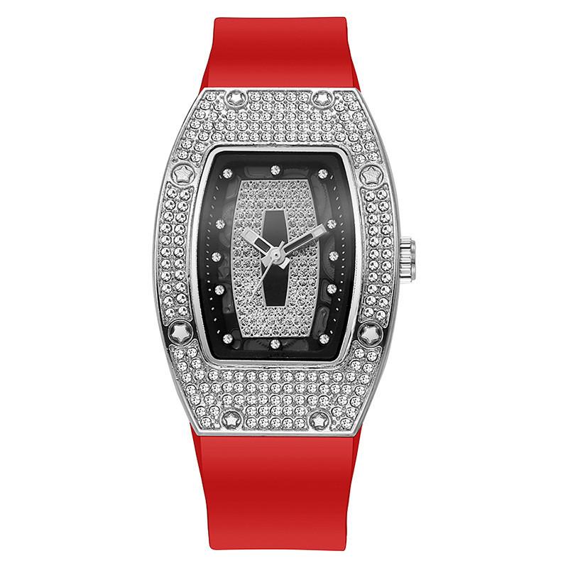 Fashion Women Barrel Shaped Quartz Watch With Silicone Strap For Casual Wear