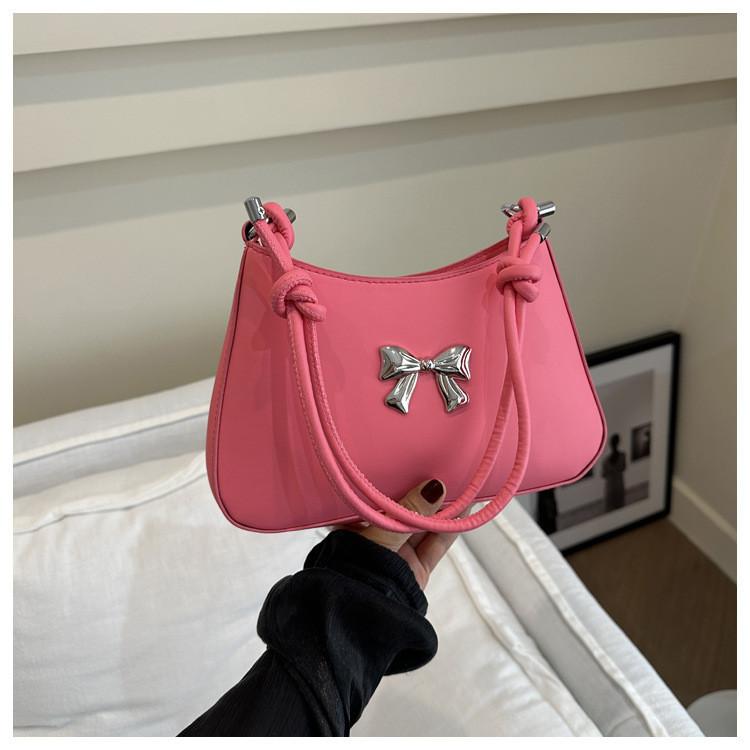 2024 New Style Women's Handbag Street Fashion Chain Crossbody Bag With Butterfly Knot Unique Personality Shoulder Bag