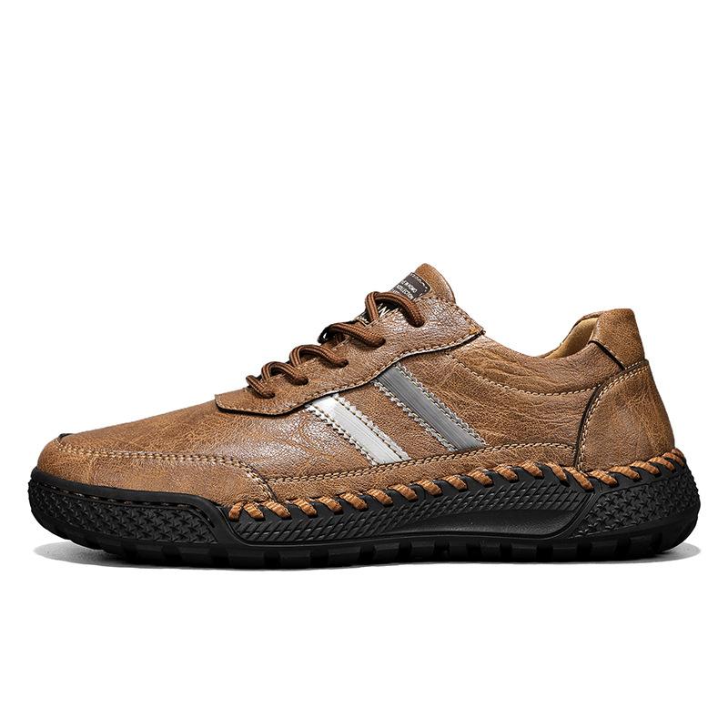Handmade Leather Men Shoes Fashionable Lightweight Casual Outdoor Hiking Shoes High-quality Soft Soled Driving Low Cut Men Shoe
