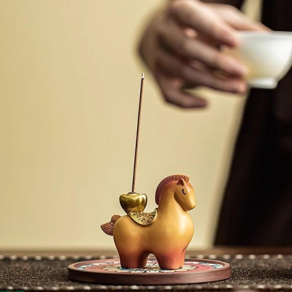 New Resin Material Zodiac Pony Incense Burner Ornamental Design Creative Incense Stick Holder Pony Shape Burner Home Ornament