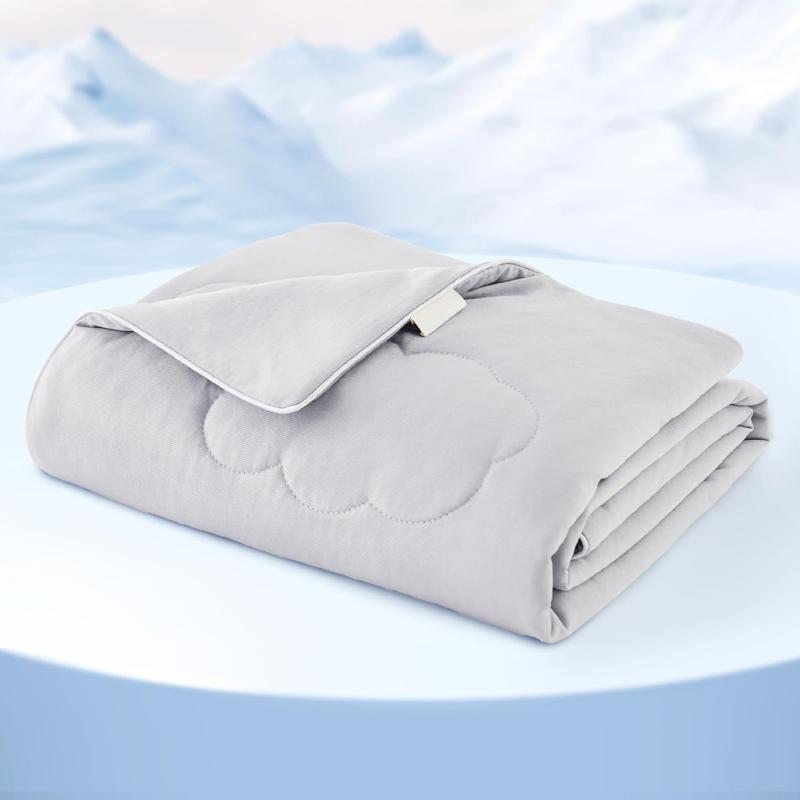 

Pet Cooling Blankets Washes Soft Summer Cooling Blanket for Cats and Dogs in Hot Weather Pet Products Dog Blanket Supplies S