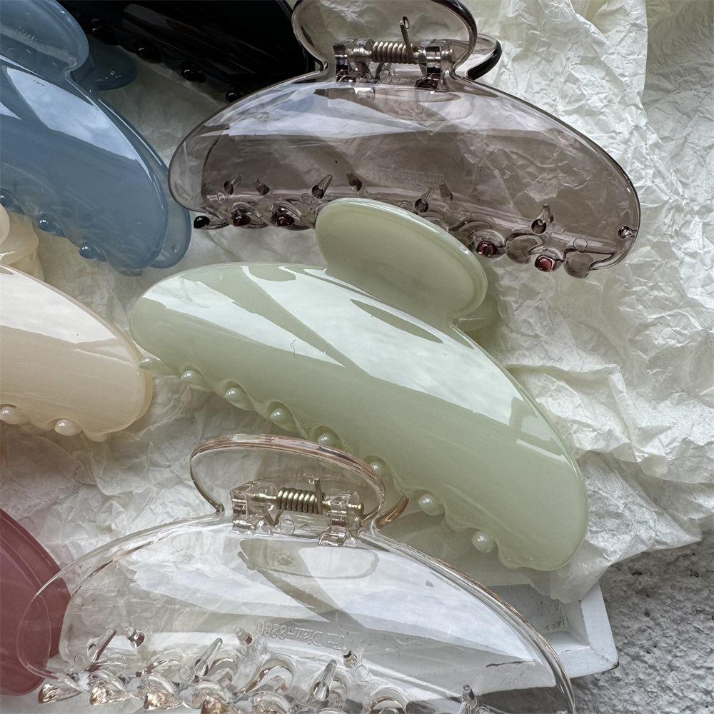 Korean Style Minimalist Semi-Circular Hair Clip for Women - High-End Summer Updo Shark Clip