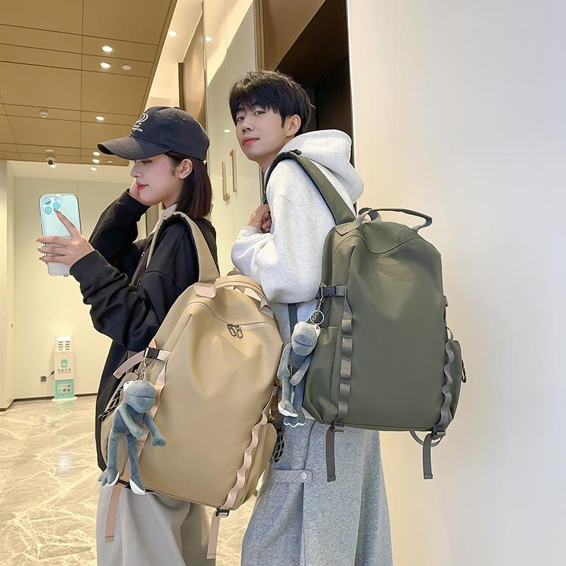 Lightweight and Versatile Student Schoolbag, Fashionable Campus Backpack for Junior and Senior High School Students, Casual and Simple Travel Backpack
