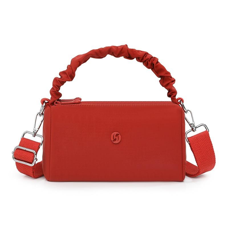 

Summer new cloud handbag bag fashionable solid color underarm shoulder bag simple pleated messenger bag