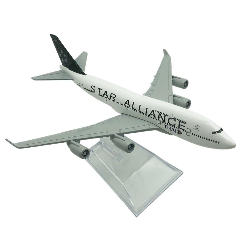 

1/400 NG56019 EVA Air B787-10 Aircraft Model B-17812 Alloy Airplane Model чёрный/белый