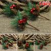 Künstliche Blume Kiefernzweige mit Beeren und Tannenzapfen Weihnachts-Hausdekoration
