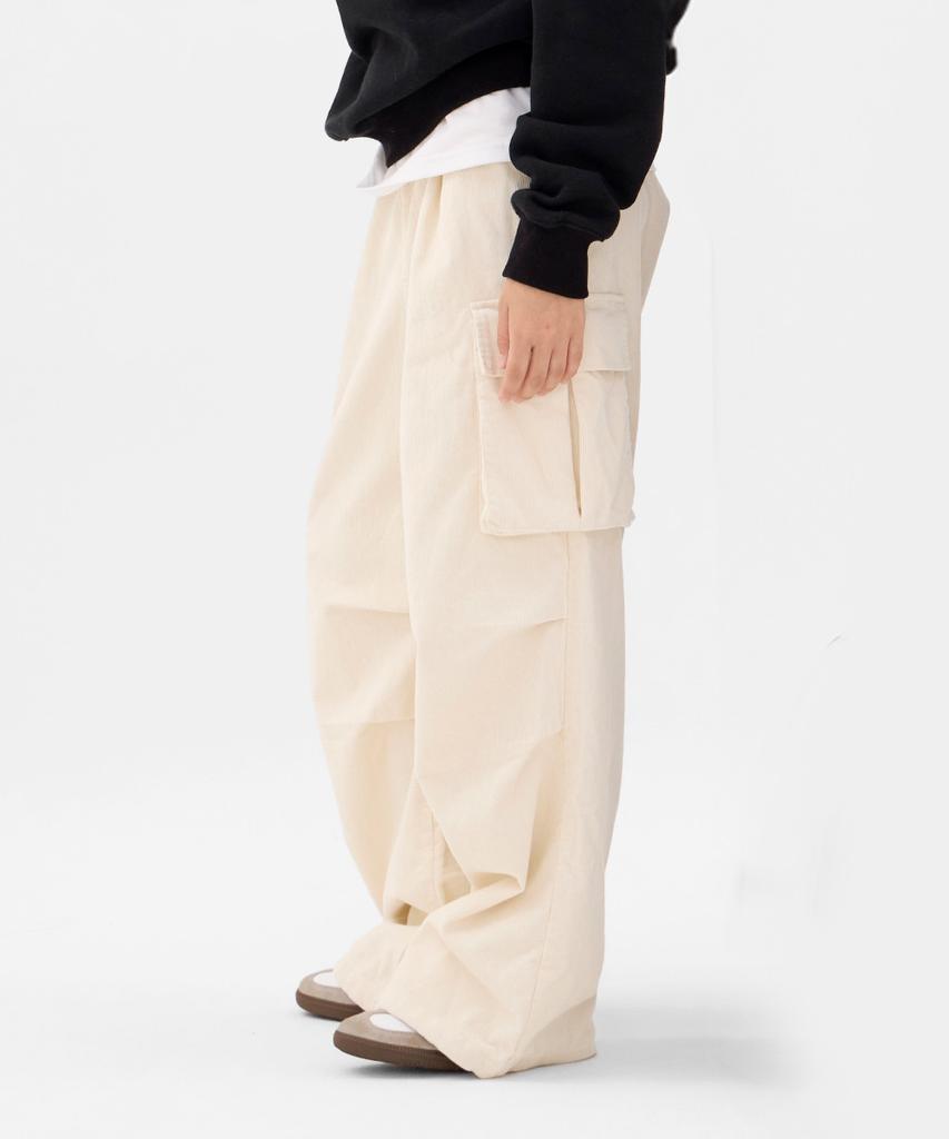 URBANAGE Corduroy Single-Pleat Wide Elastic Banding Parachute Cargo Pants_Ivory