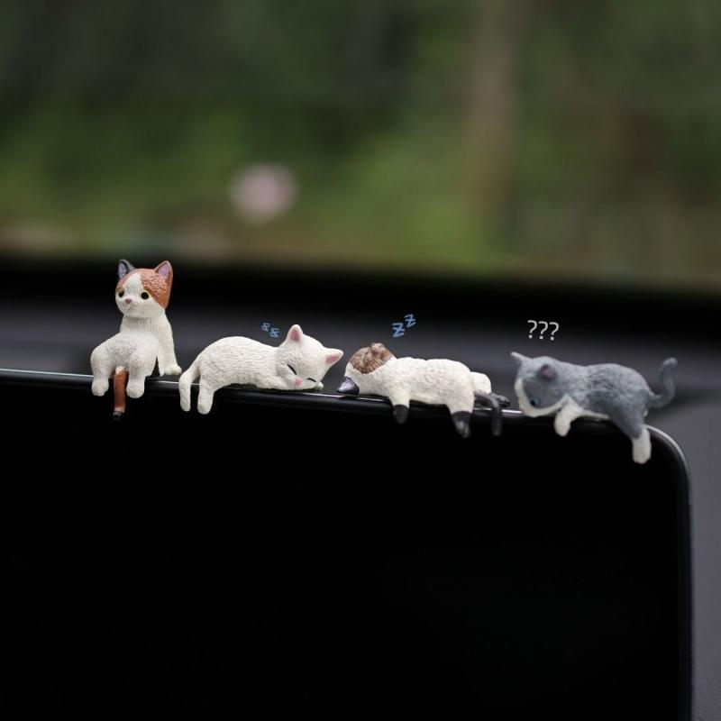 4PCS Cartoon Cats Miniature Figurines Resin Craft Figures Computer Monitor Desktop Decoration Car Interior Fish Tank Ornaments