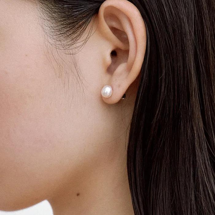 Oval Pearl Earrings, Small