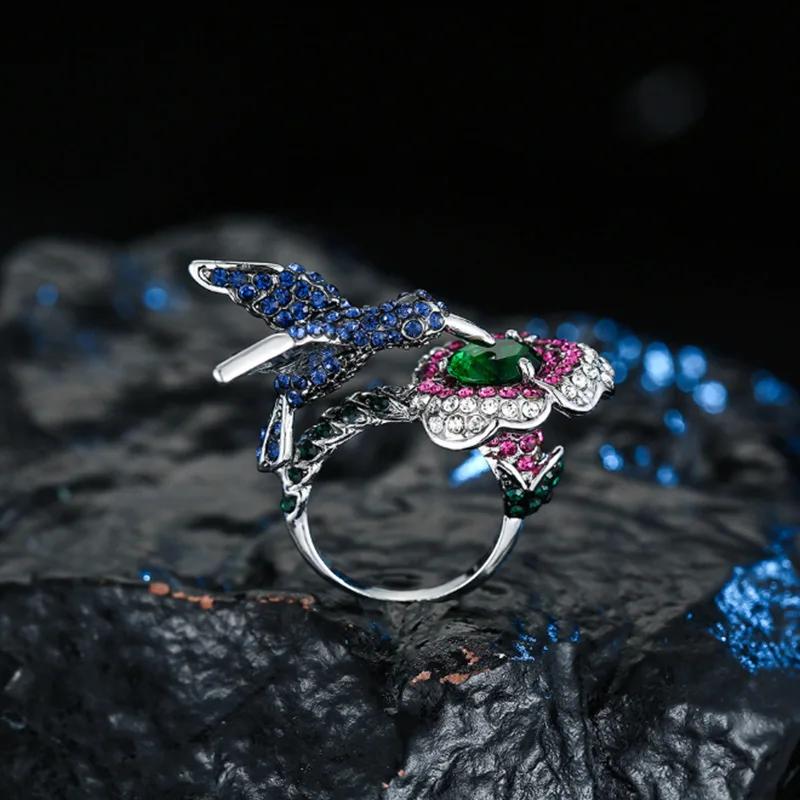 Prachtige Unieke Spin Nevel Vingerringen voor vrouwen Glanzende CZ Kristallen Steen Dier Ring Vrouwelijke Anel accessoires cadeaus