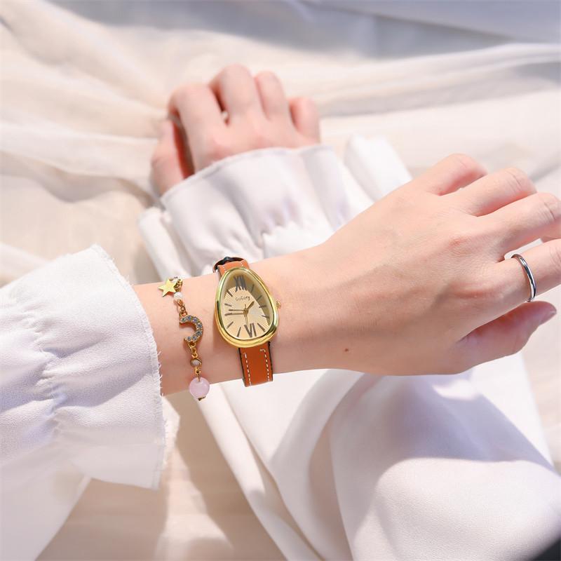 Nordic Style Women's Leather Watch Women's Retro Temperament Design Senior Sense Student Niche French Light Luxury Oval