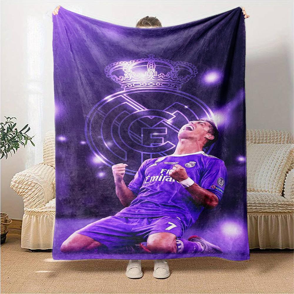 Dynamic Soccer Legend Blanket Soft Warm Cozy Suitable for Livingroom Seaside Bed All-Season Use Digital Print